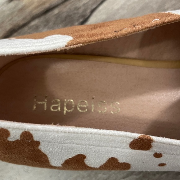 Brown and White Patterned Loafers - Picture 2 of 6